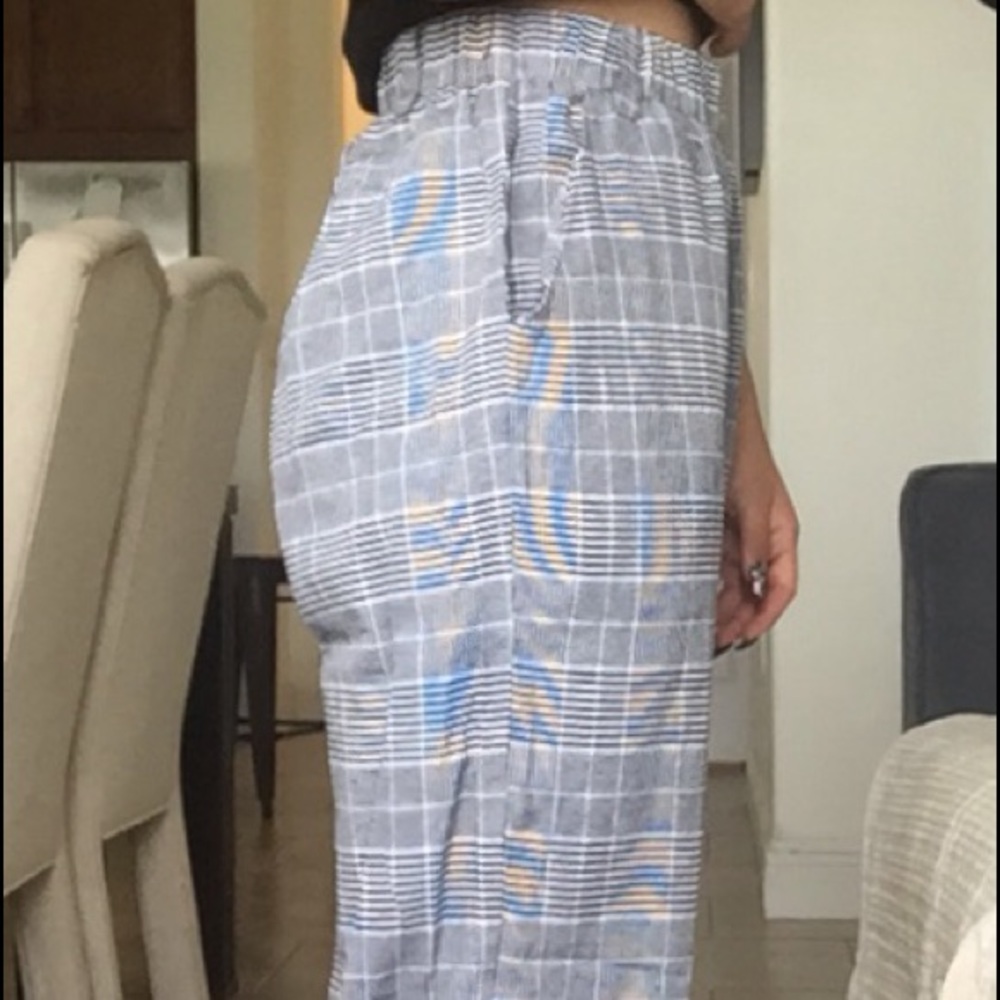 pants - Picture 2 of 3